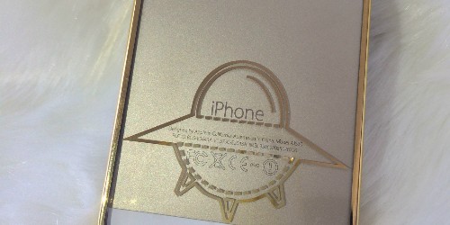 手機(jī)部件用到激光打標(biāo)機(jī)