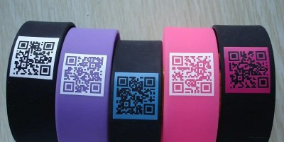 如何用激光打標(biāo)機(jī)打印二維碼