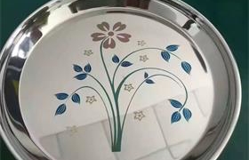 不銹鋼餐具表面